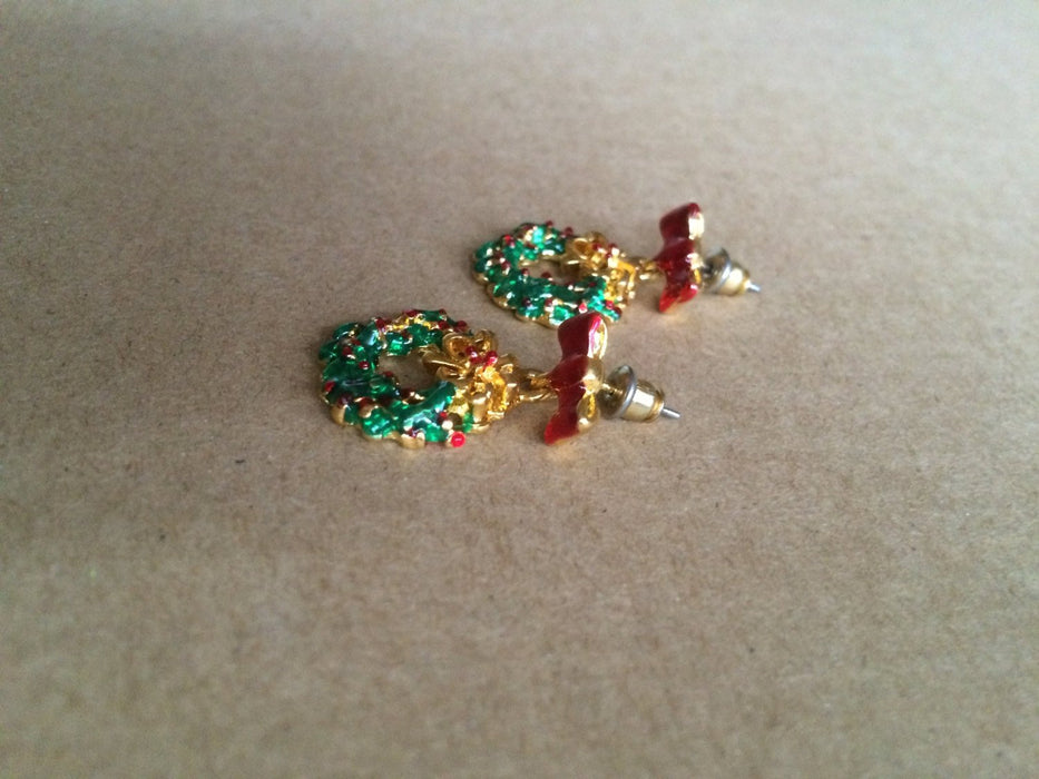 90s Vintage Christmas Wreath and Bow Red & Green Holly Enamel Dangle Post Earring Festive Holiday Season New Year Party Gift for Her
