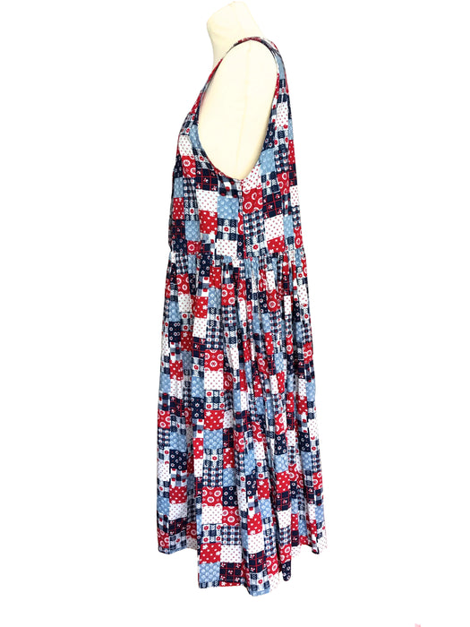 80s-90s 100% Cotton Red Blue & White Patchwork Floral Pleated Folk Grunge Pinafore Maternity Layer Lagenlook Shirtwaist V-Neckline Day Dress